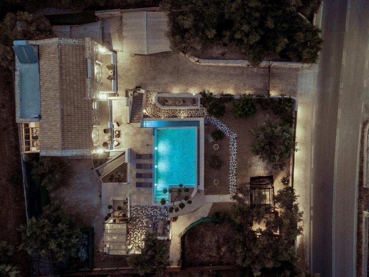 Di Pietra Villa