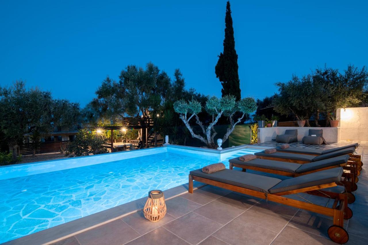 Di Pietra Villa